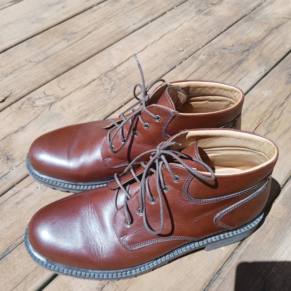 As New Brown Leather Bostonian Men's Boots